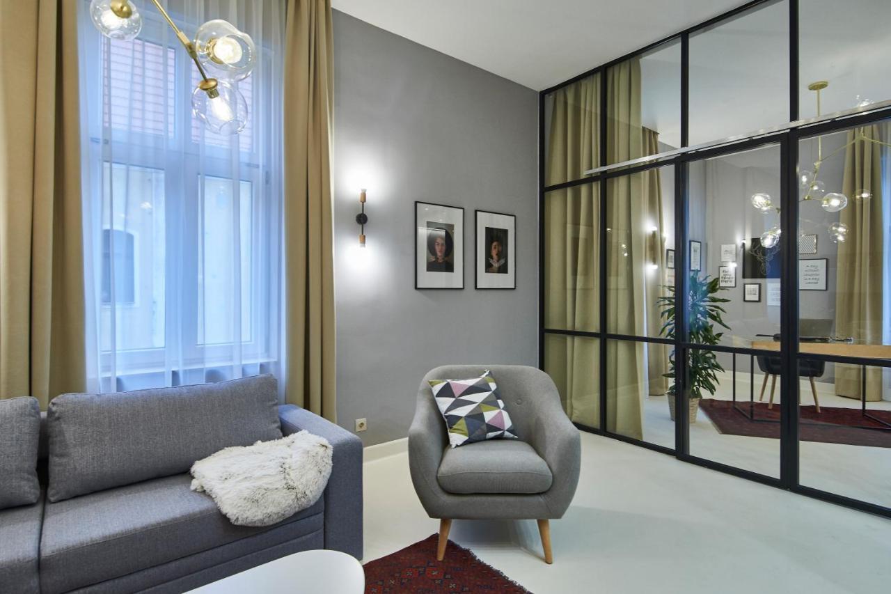 Orangehomes Unique Design 3 Bathrooms Flat Budapest Exteriör bild