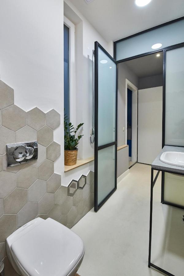 Orangehomes Unique Design 3 Bathrooms Flat Budapest Exteriör bild