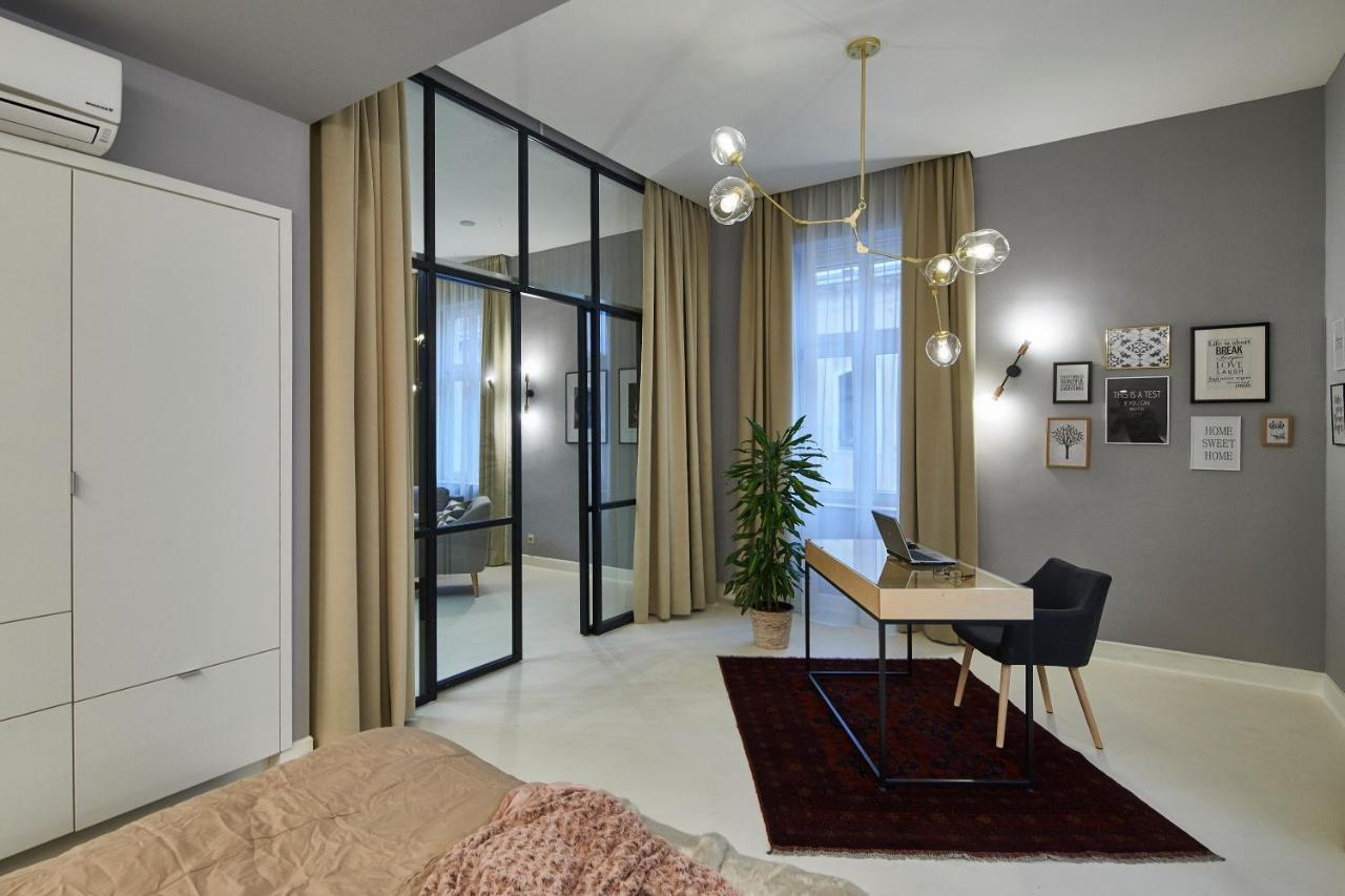 Orangehomes Unique Design 3 Bathrooms Flat Budapest Exteriör bild